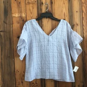 Loose light purple top